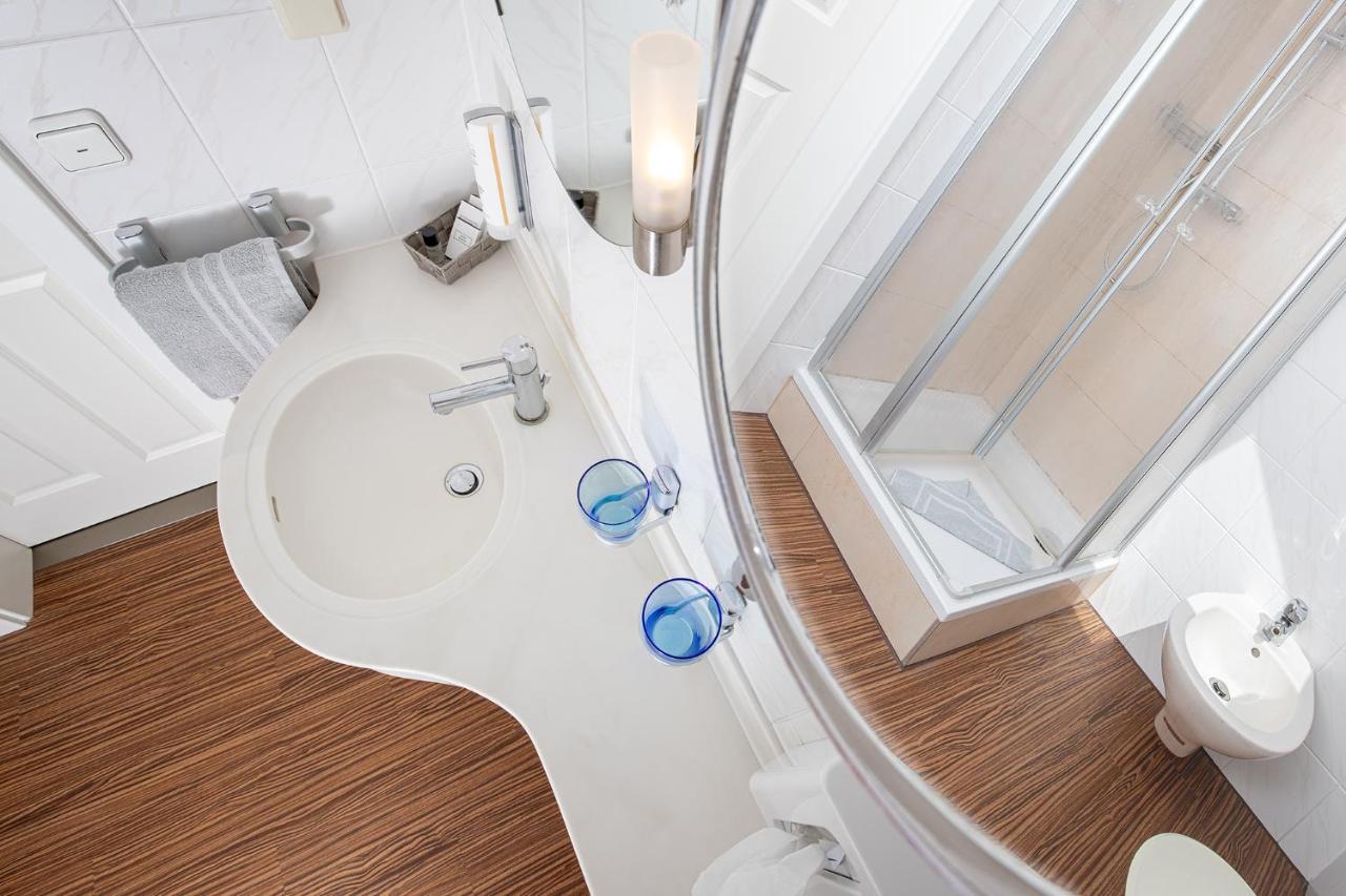 Hotel Schloesschen Sundische Wiese Zingst Dış mekan fotoğraf