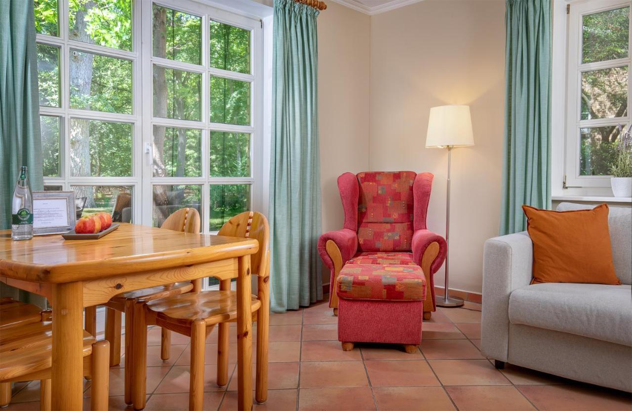 Hotel Schloesschen Sundische Wiese Zingst Dış mekan fotoğraf