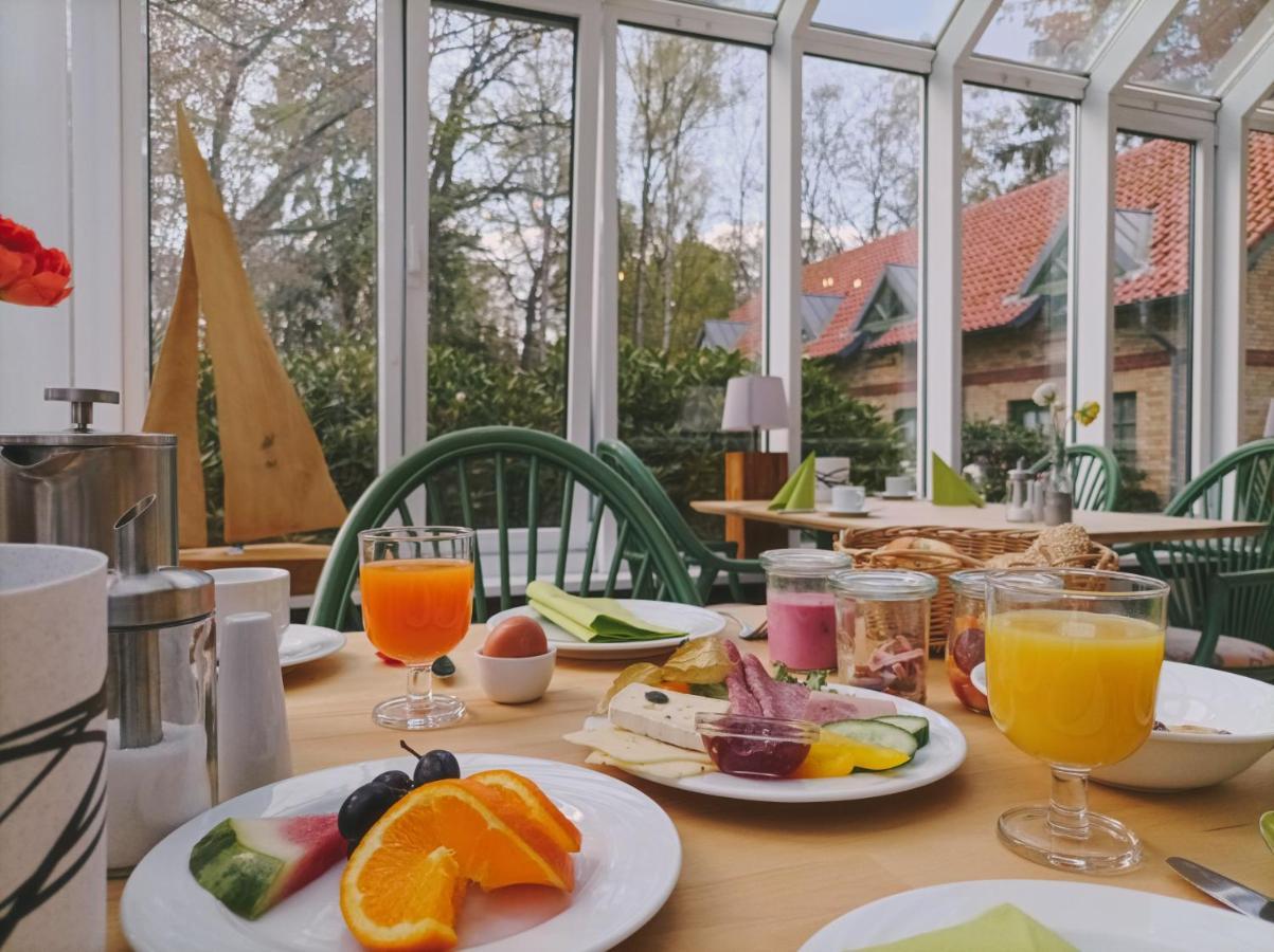Hotel Schloesschen Sundische Wiese Zingst Dış mekan fotoğraf