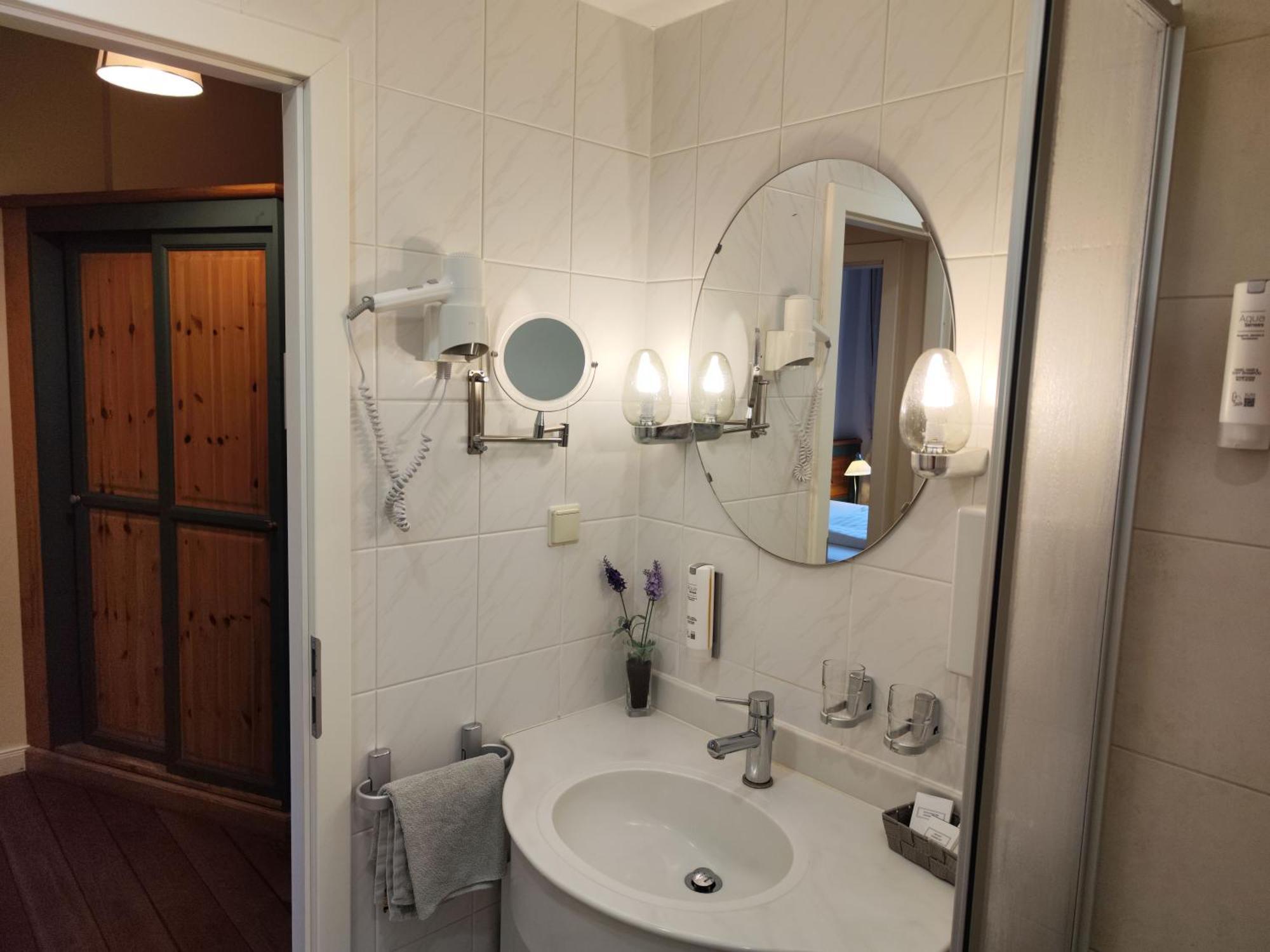 Hotel Schloesschen Sundische Wiese Zingst Oda fotoğraf